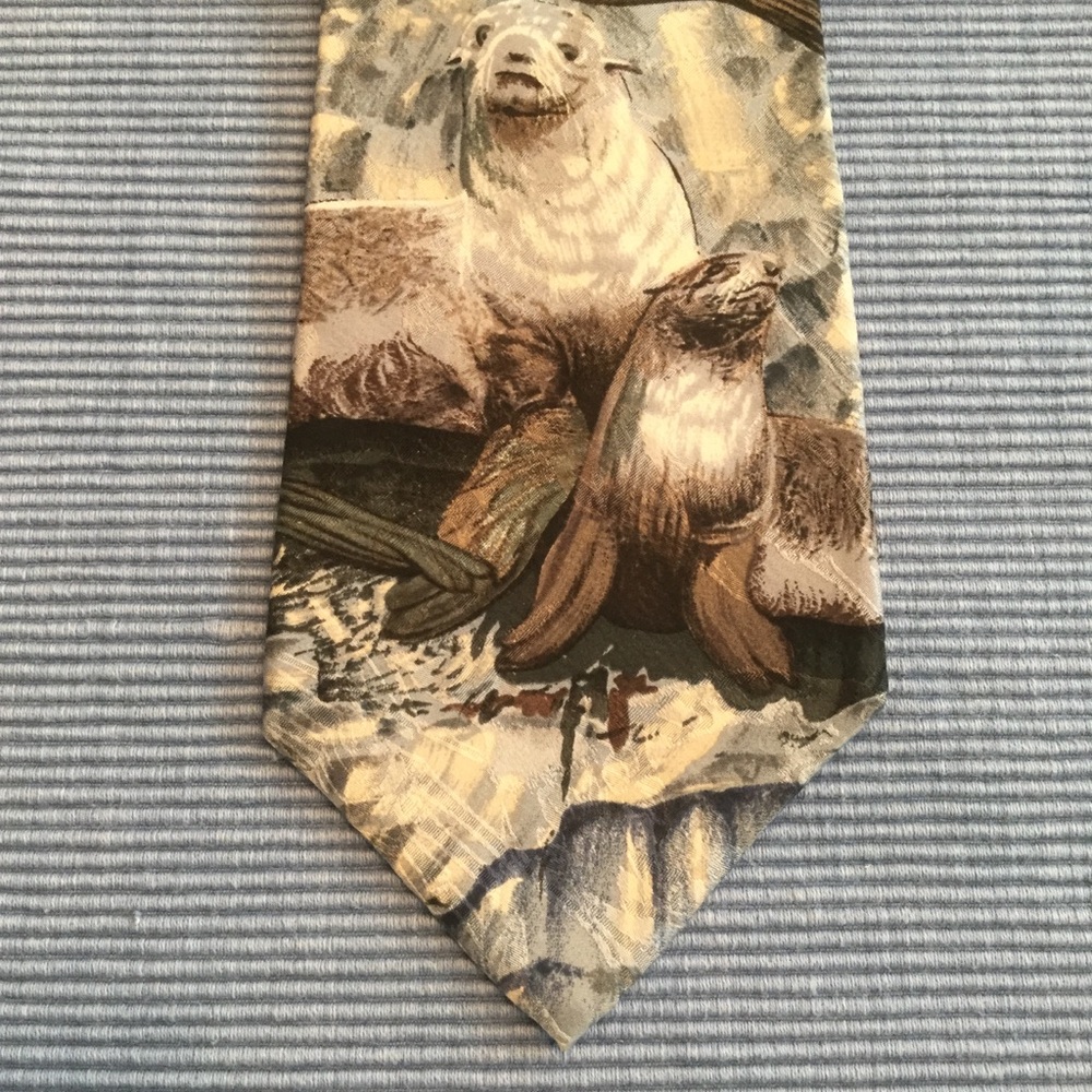 SEALS 100% SILK Blue gray brown cream 58”Necktie Endangered Species - Picture 2 of 7